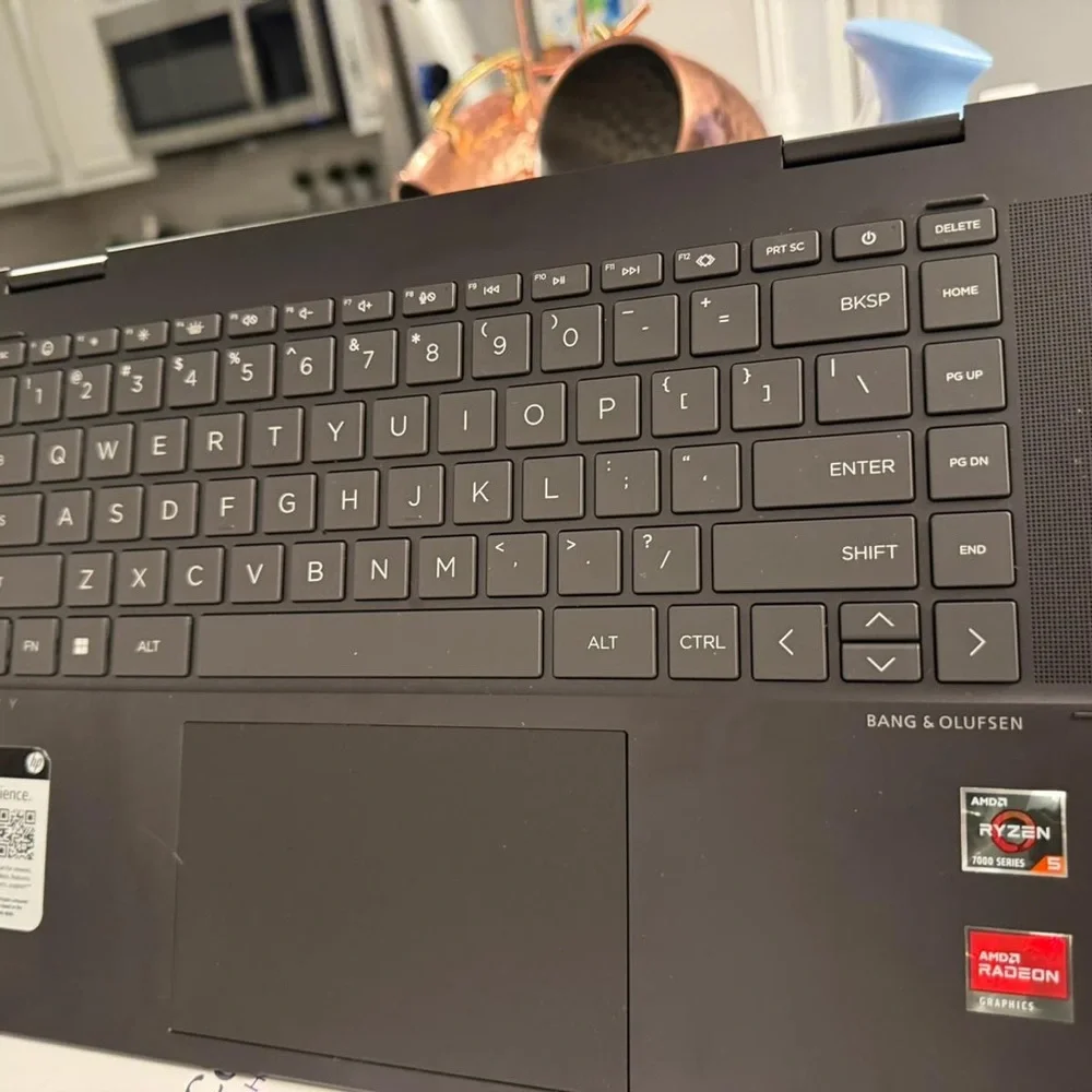 HP Envy x360 2-in-1 Laptop 15-fh0013dx. 256 GB